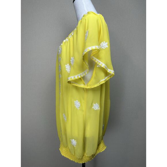 Torrid Yellow Smocked Floral Chiffon Short Sleeve Blouse Plus Size 1 - Picture 8 of 14